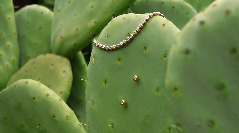 Eline Ewbank Bubble Necklace Bubble Stud Earrings Diamonds