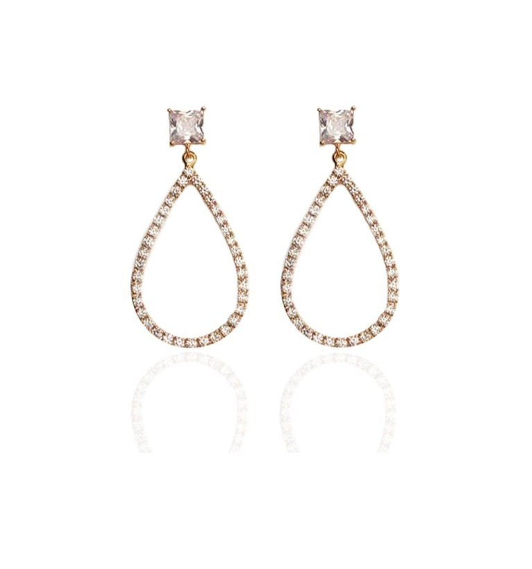 Brinco Luxo Gota no Banho Ouro 18k