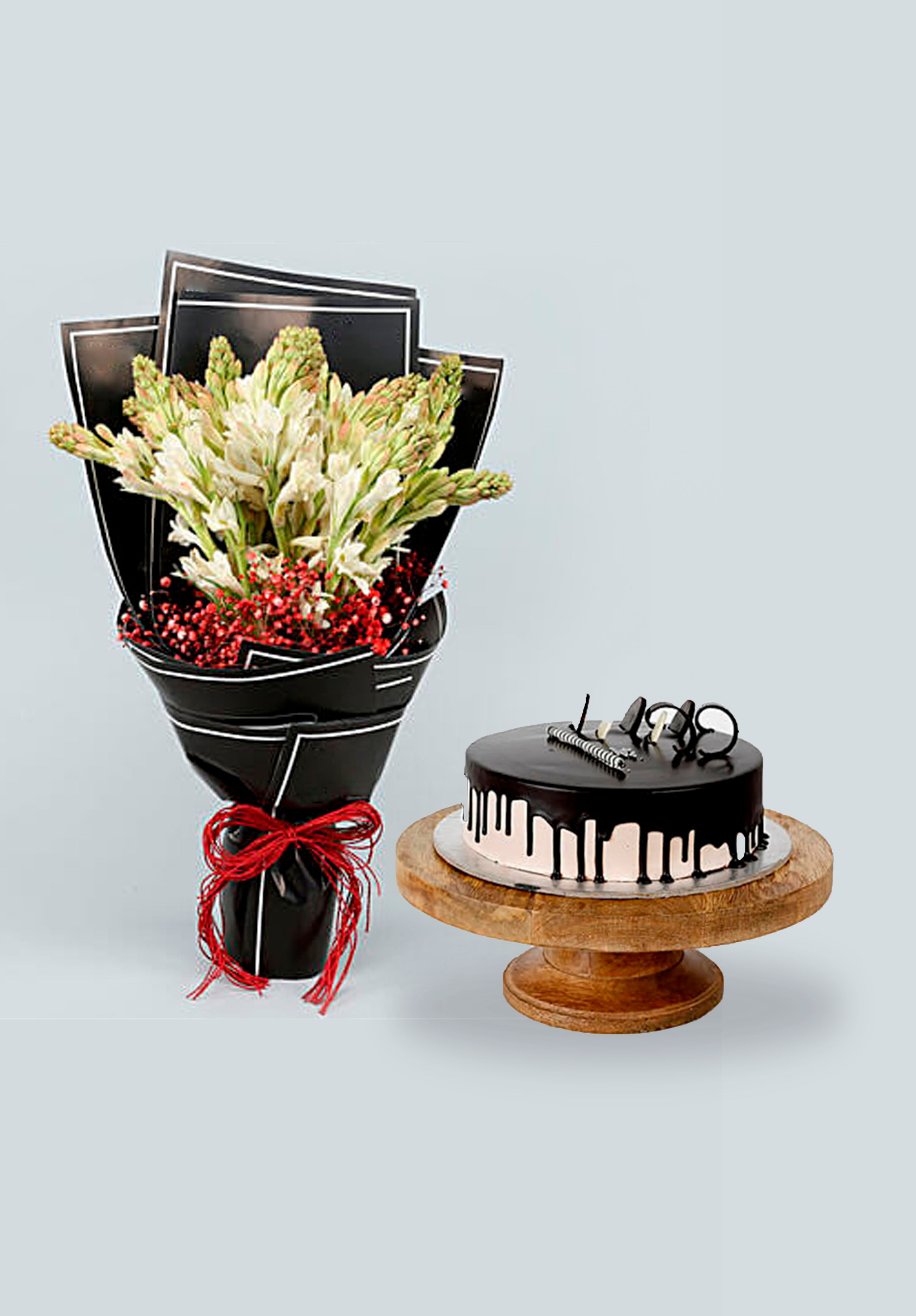 TubeRose & Chocolate Cake