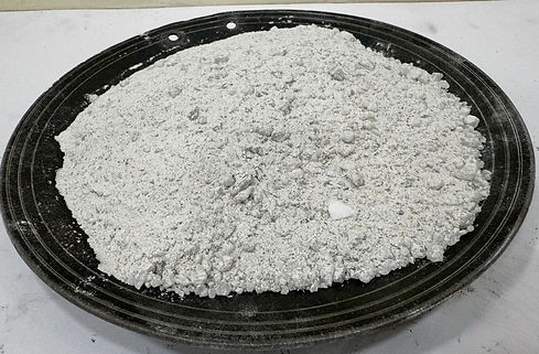 High-performance Acidic Ramming Mass for furnace lining applications.