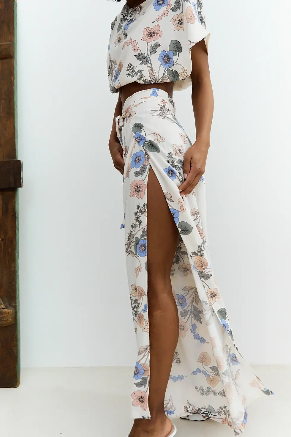 Peekaboo Wrap Pants Flowery