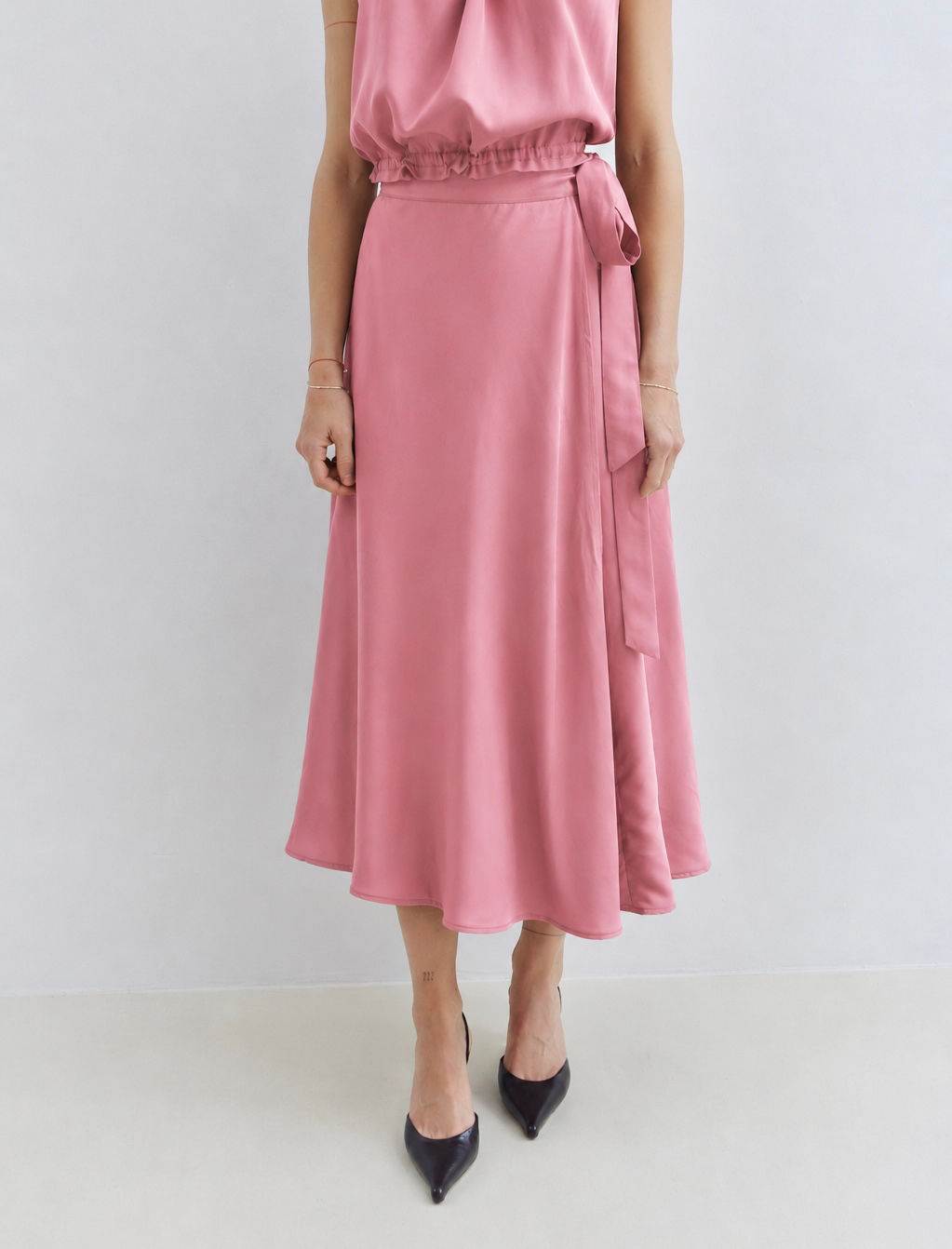 Nina Midi Wrap Skirt — Lyocell Pink