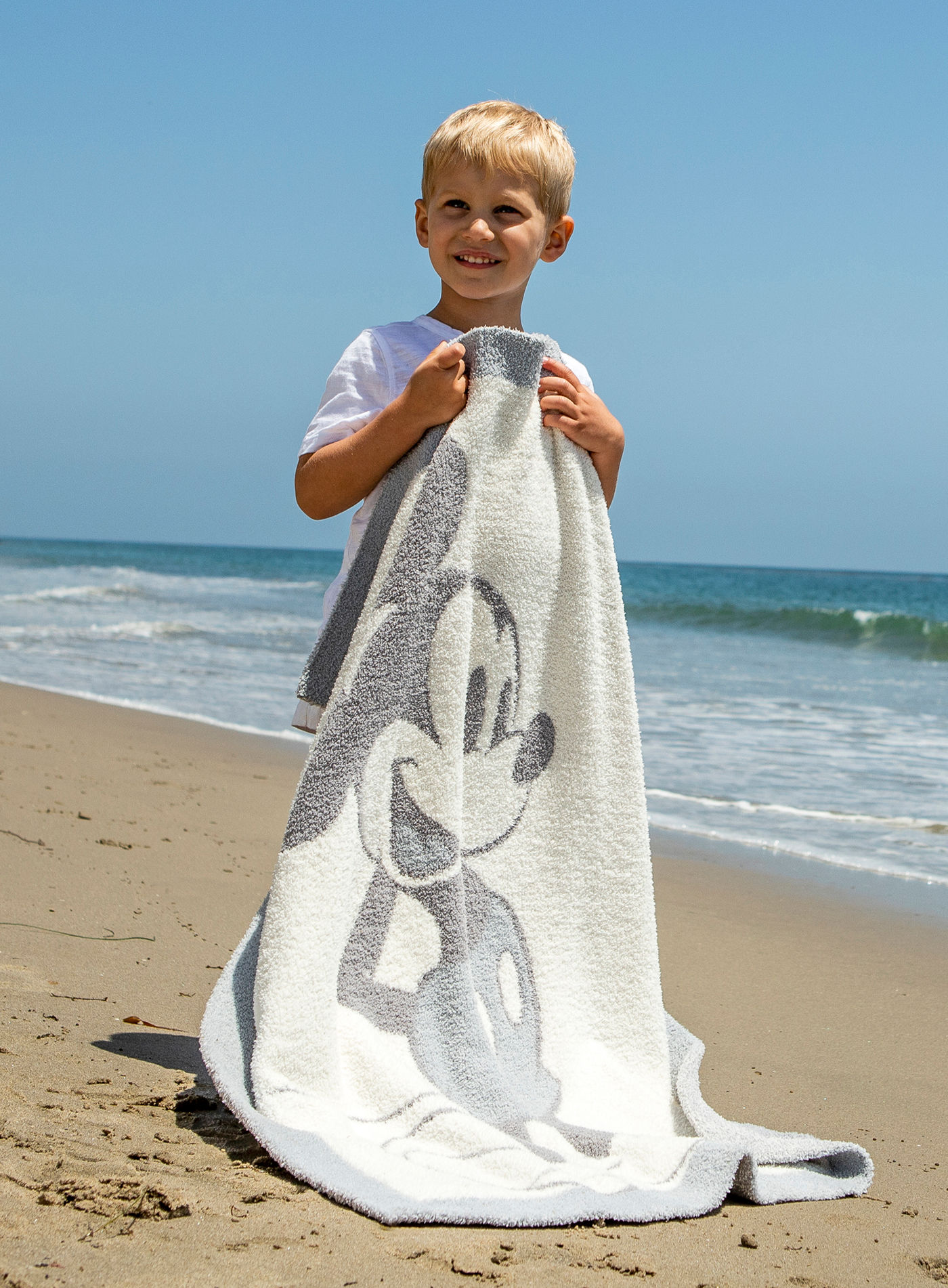Barefoot Dreams - Vintage Mickey Mouse Blanket