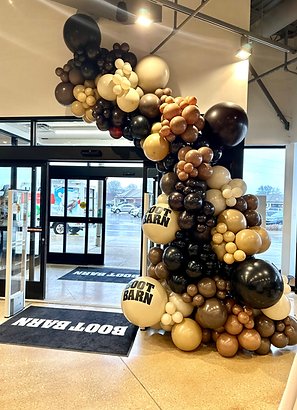 boot-barn-balloons.heic