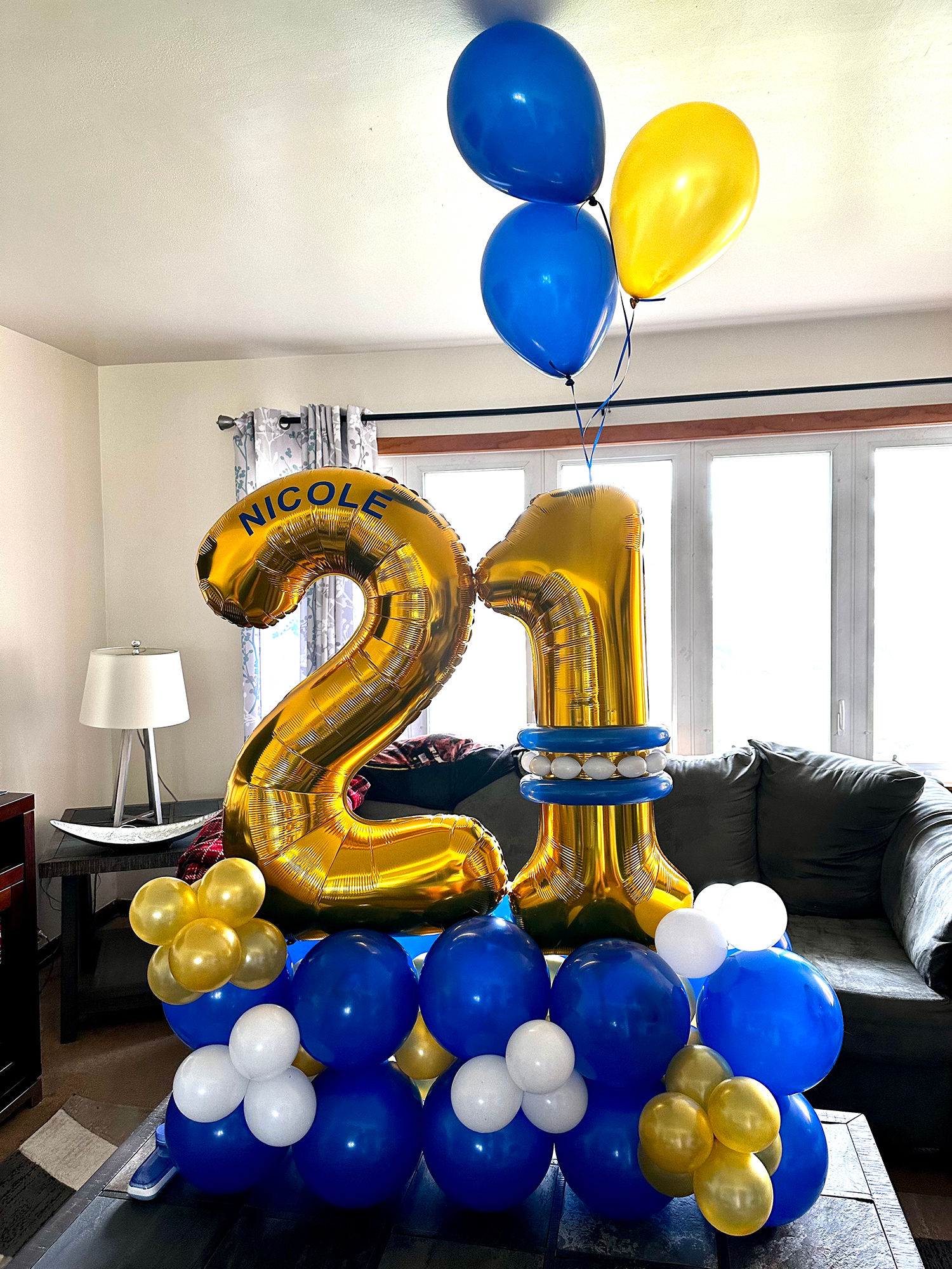 Deluxe Double Number Stack With Helium Bundle