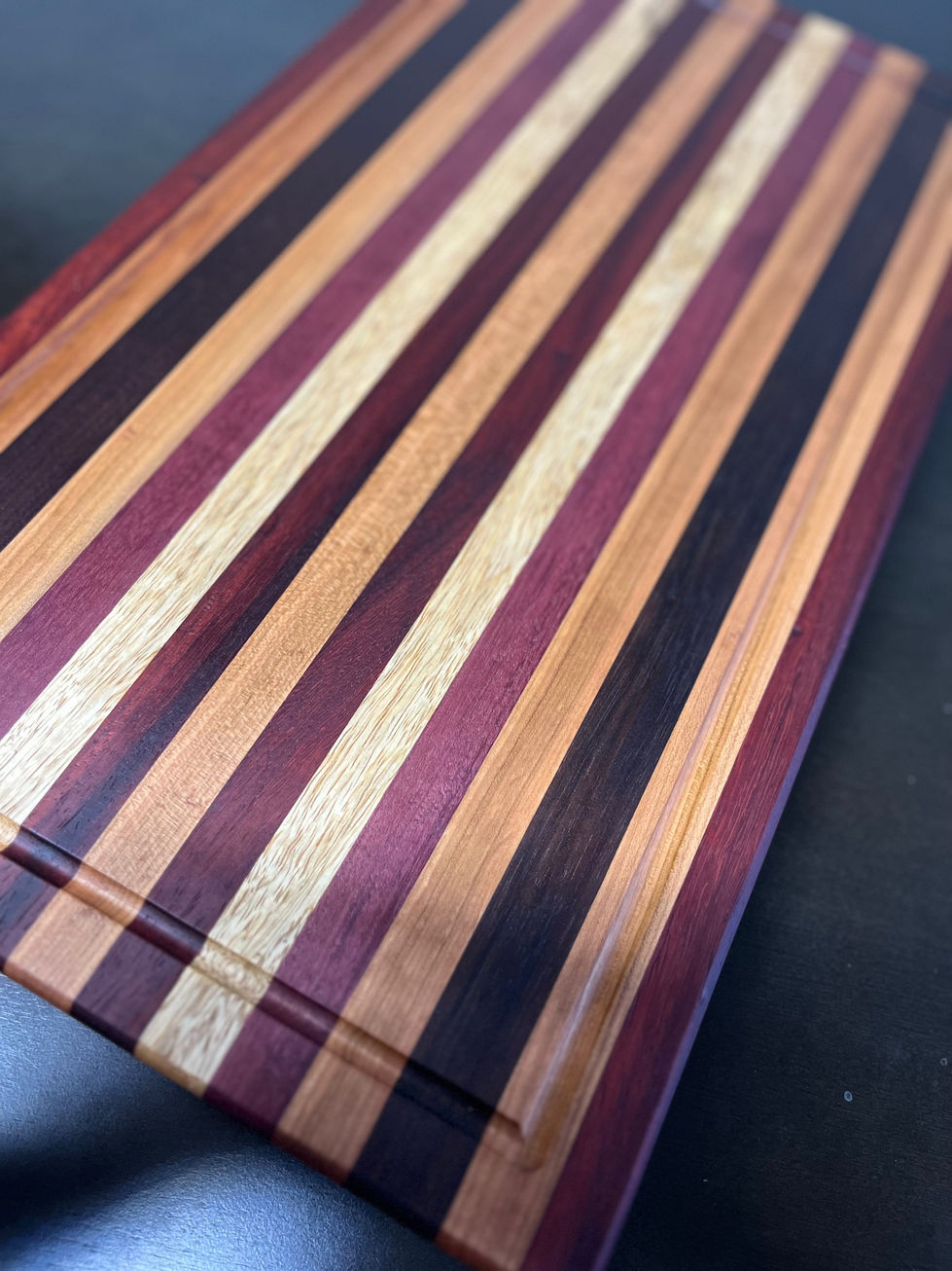 Handcrafted Edge Grain Cutting Board