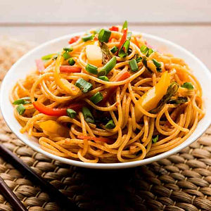 VEGETABLE HAKKA NOODLES