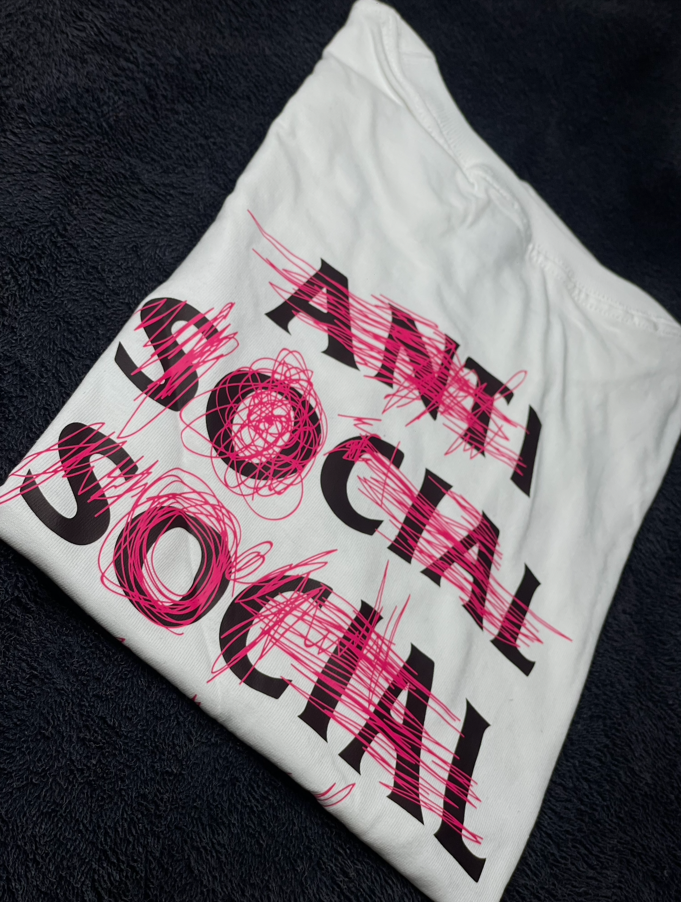 PLAYERA PREMIUM ANTI SOCIAL