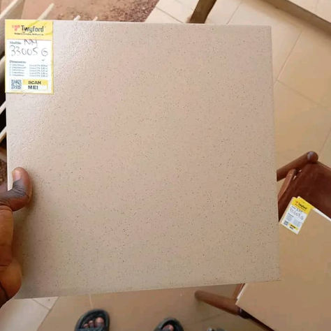 30/30 CERAMIQUE - EN VENTE - COTE D'IVOIRE - ABIDJAN - 2.500 FCFA/M²