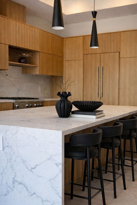 Modern Marble Contrast