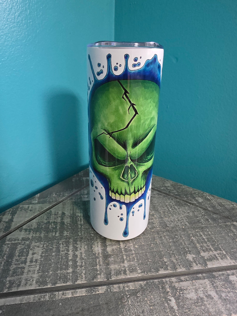 Thumbnail: Splat Skull Tumbler