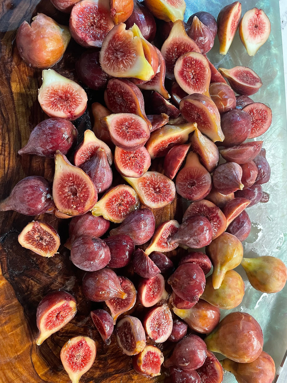 Embrace the Magic of Figs: A Chicken and Fig Agrodulce Recipe