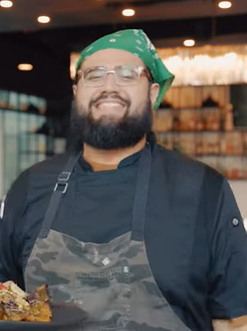 Chef Tav.jpg