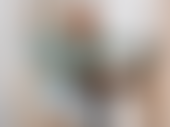 Mujer sufriendo molestias inflamatorias en su cadera