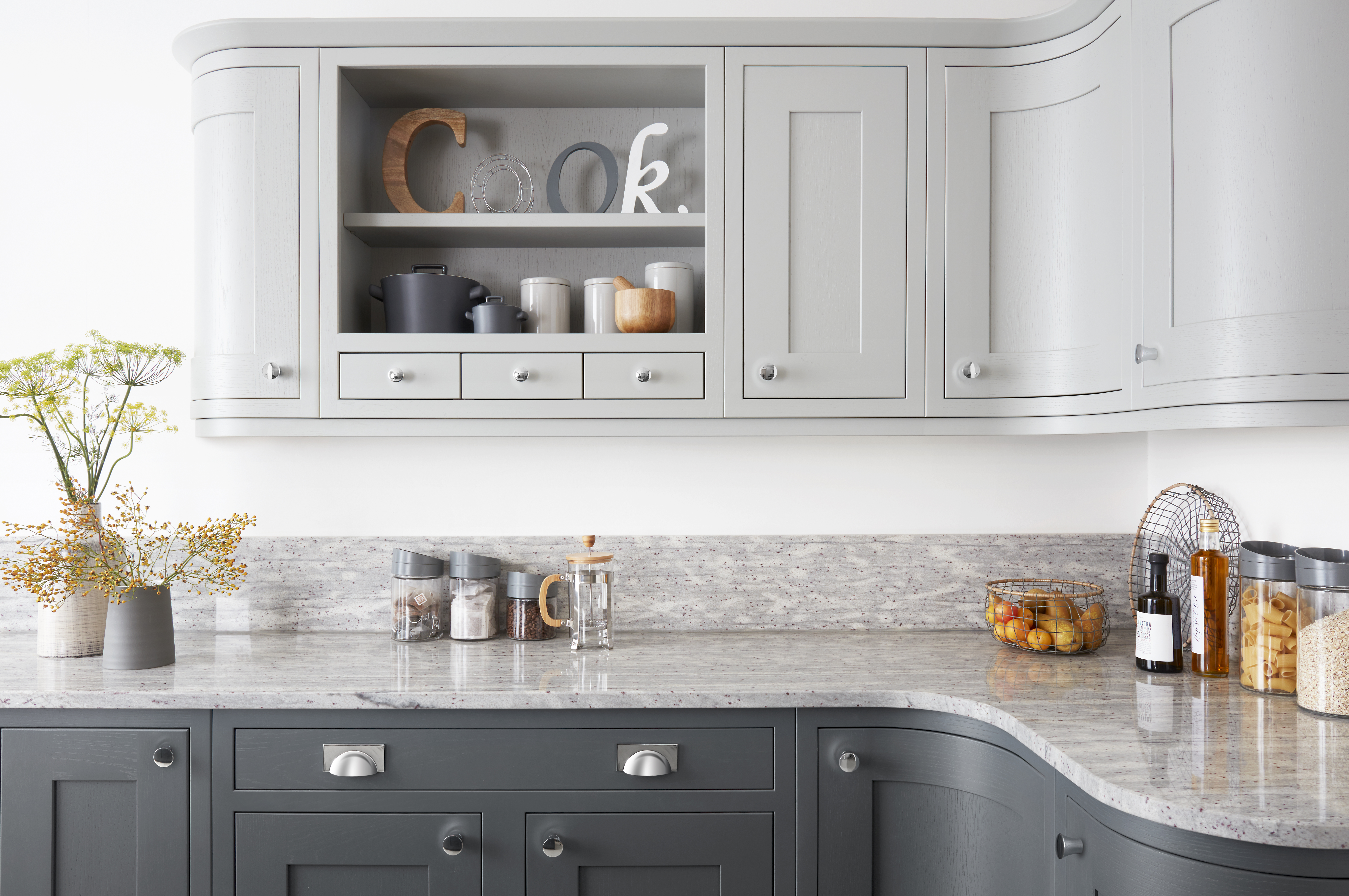 Petworth In-frame French grey