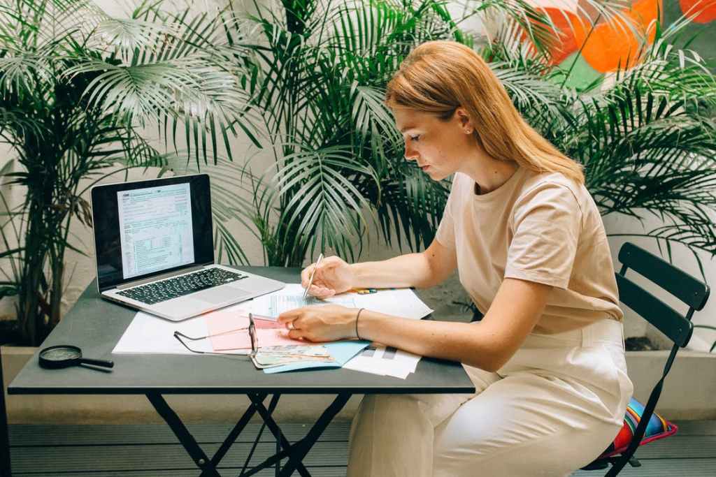 how to refund on honeybook 