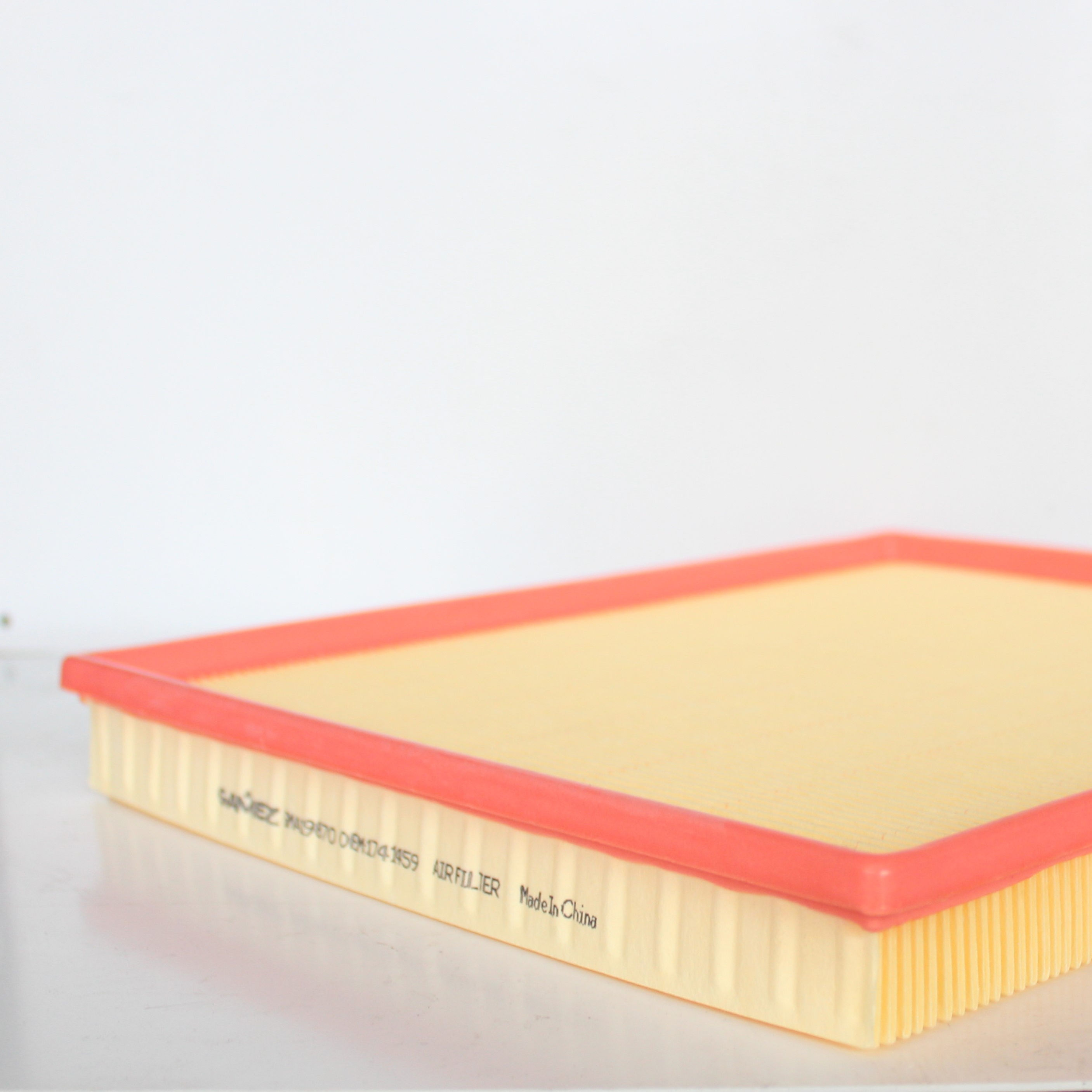 Filtro de aire GMA19870 compatible con Ford Transit 2.2L TDCI.