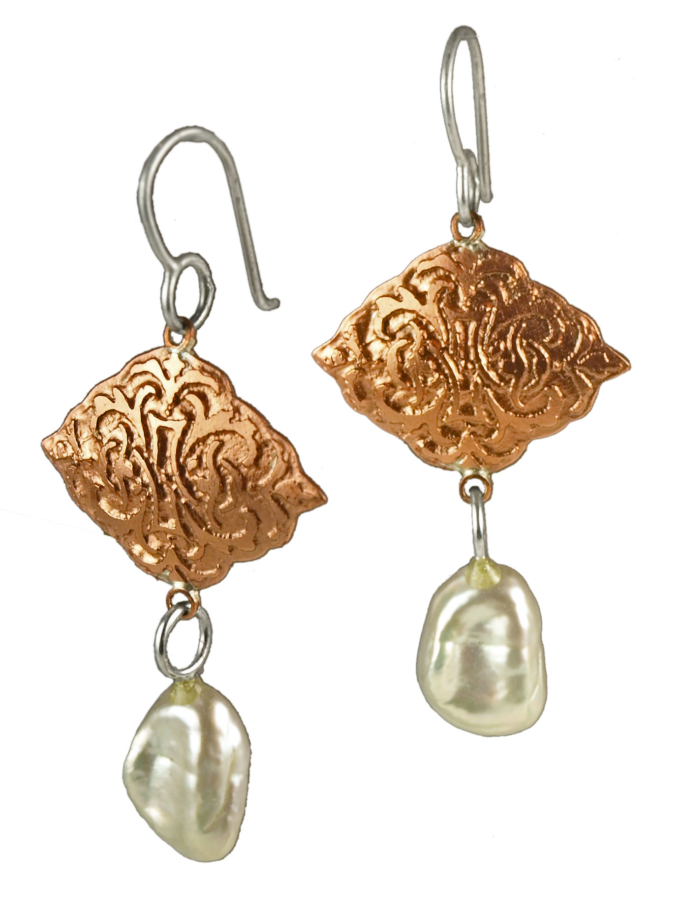 Pearl Sweetie Earrings