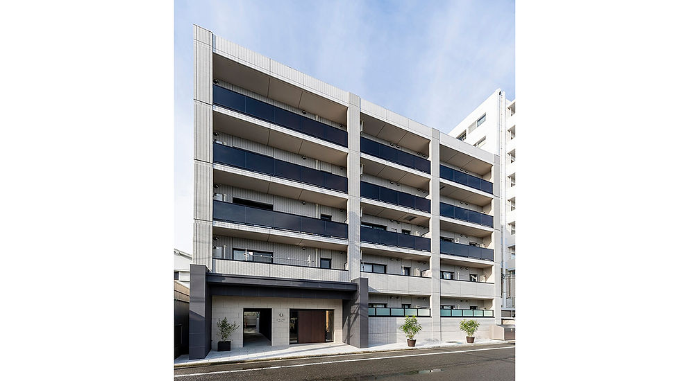 LUXE Komagata