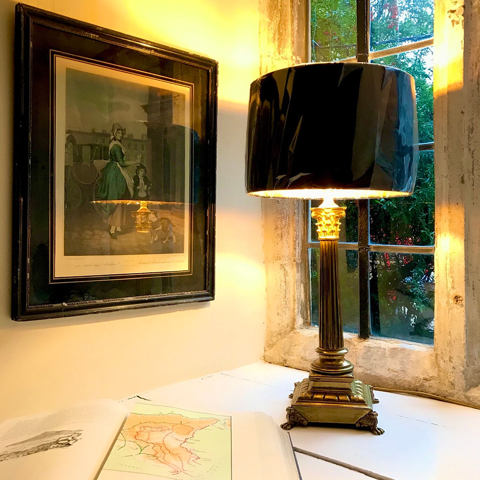Thumbnail: Fine quality Victorian Corinthian Column Lamp 