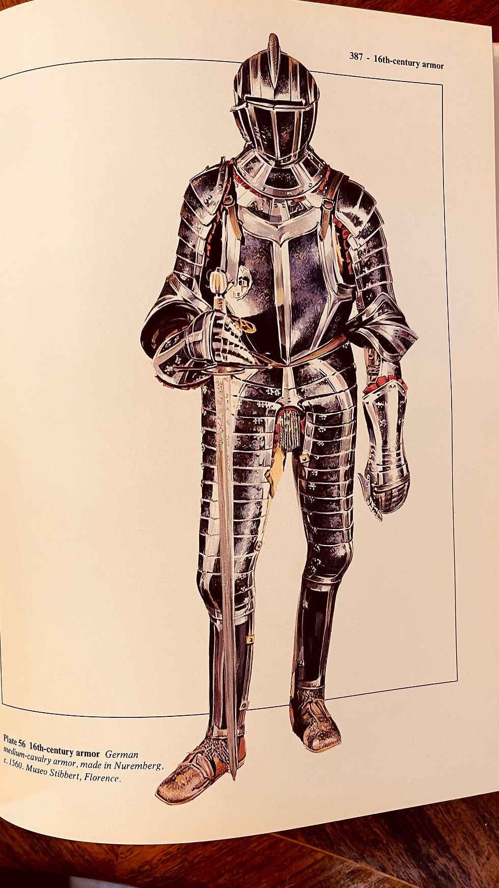 Thumbnail: The Complete Encyclopedia of Arms & Weapons #5815