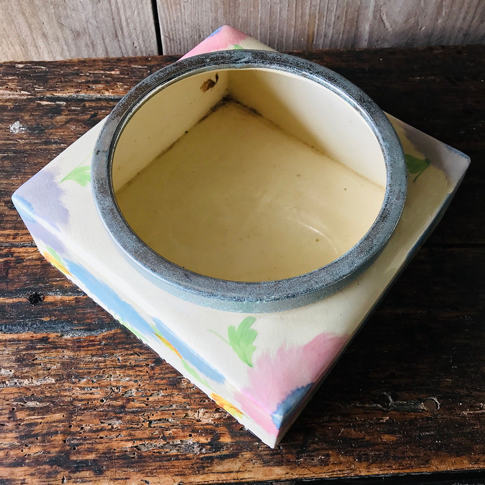 Art Deco square shallow bowl by Parrot & Co.