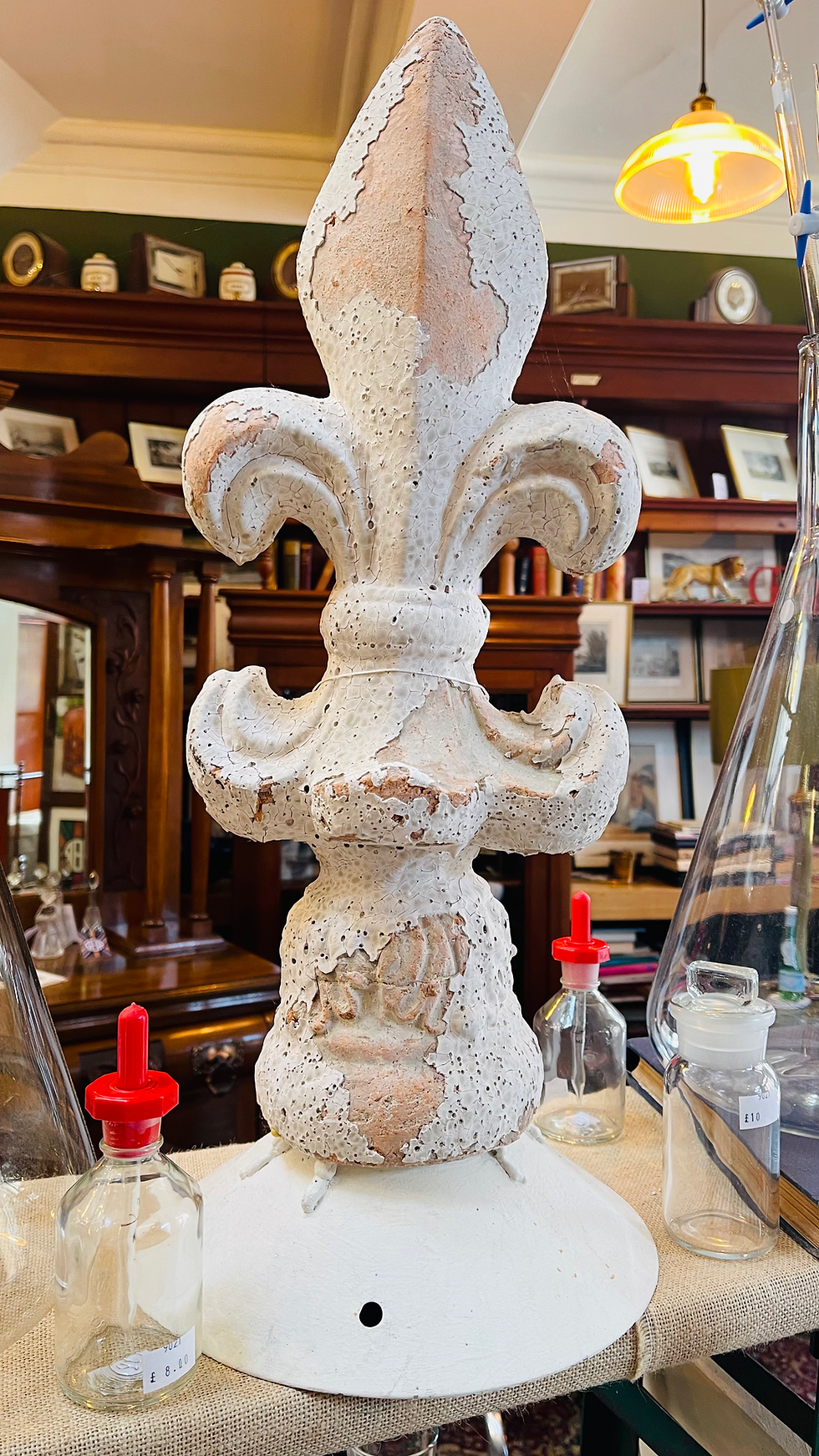 Thumbnail: Large glazed terracotta Fleur-de-lis finial -