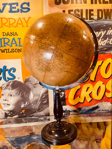 Vintage 1961 Philips challenge terrestrial desk globe | gb-revivals Vintage 1961 Philips challenge terrestrial desk globe | gb-revivals
