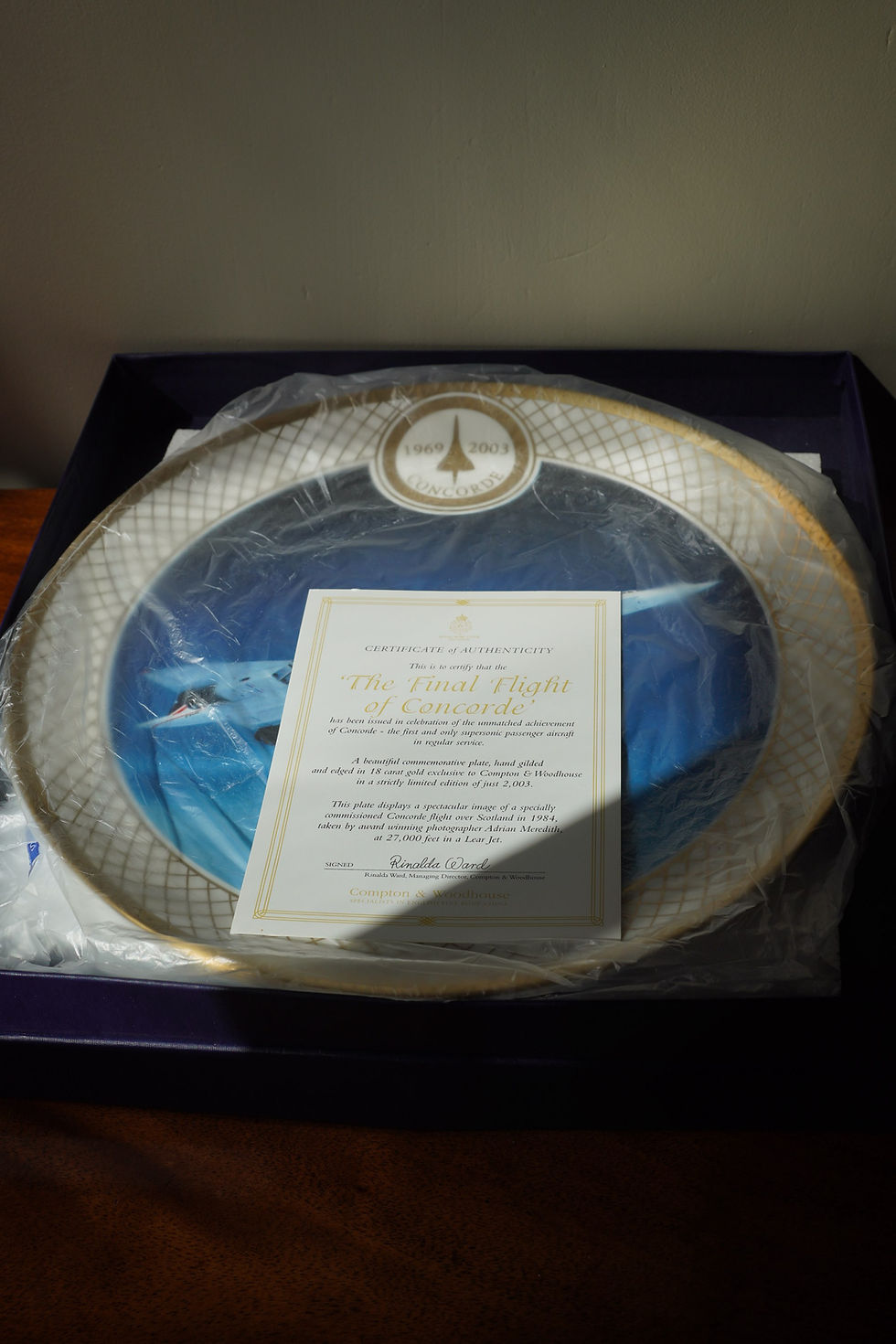 Thumbnail: Royal Worcester Commemorative Plate - Concorde The Final Flight 