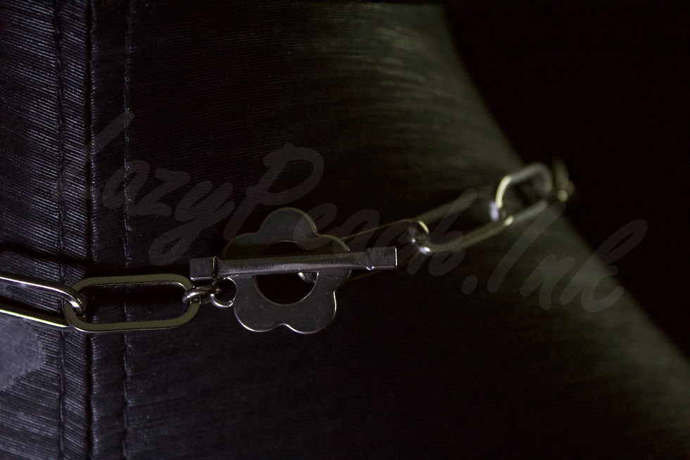 Thumbnail: Flashing Camera Necklace