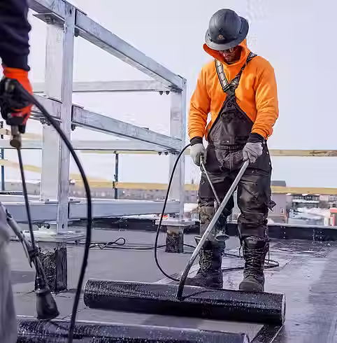 Roof inspection Ottawa.avif