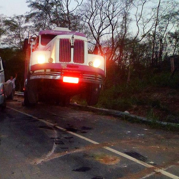 1459828_620365498022921_130926082_n_edited