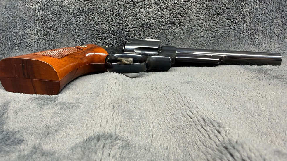 Thumbnail: Smith & Wesson Model 29-3 - .44 Magnum - 6"barrel (1985)