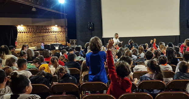 Projection pour les scolaires