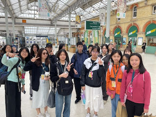 EF in Eastbourne - 15 of 70