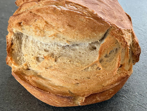 Dreikornbrot mit 0,5 g Hefe – Das gesunde, nussige Brot für jeden Tag