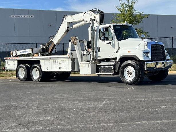 Thumbnail: Commercial Elite Trucks - Cartersville, GA - 2015 FREIGHTLINER 114SD