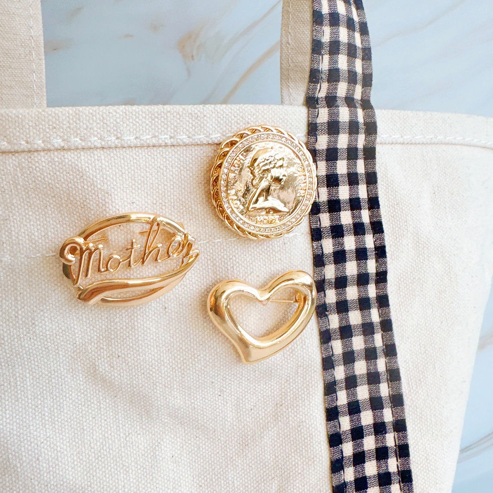 Thumbnail: Golden Mother Brooch Pin – Retro Script Keepsake