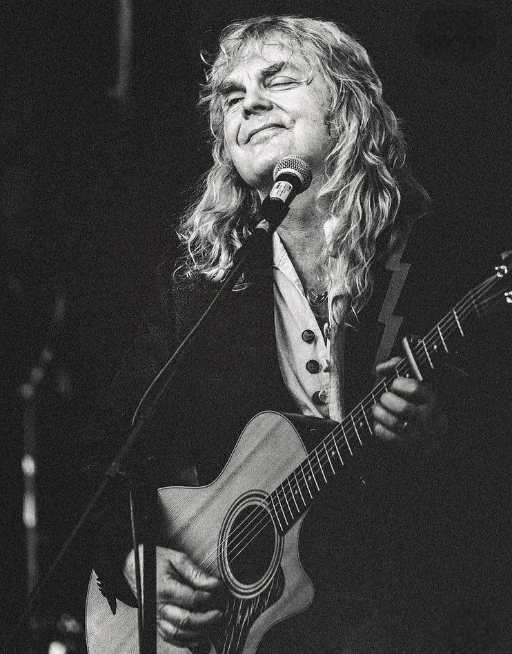 CARL DIXON NORTHERN STRUM