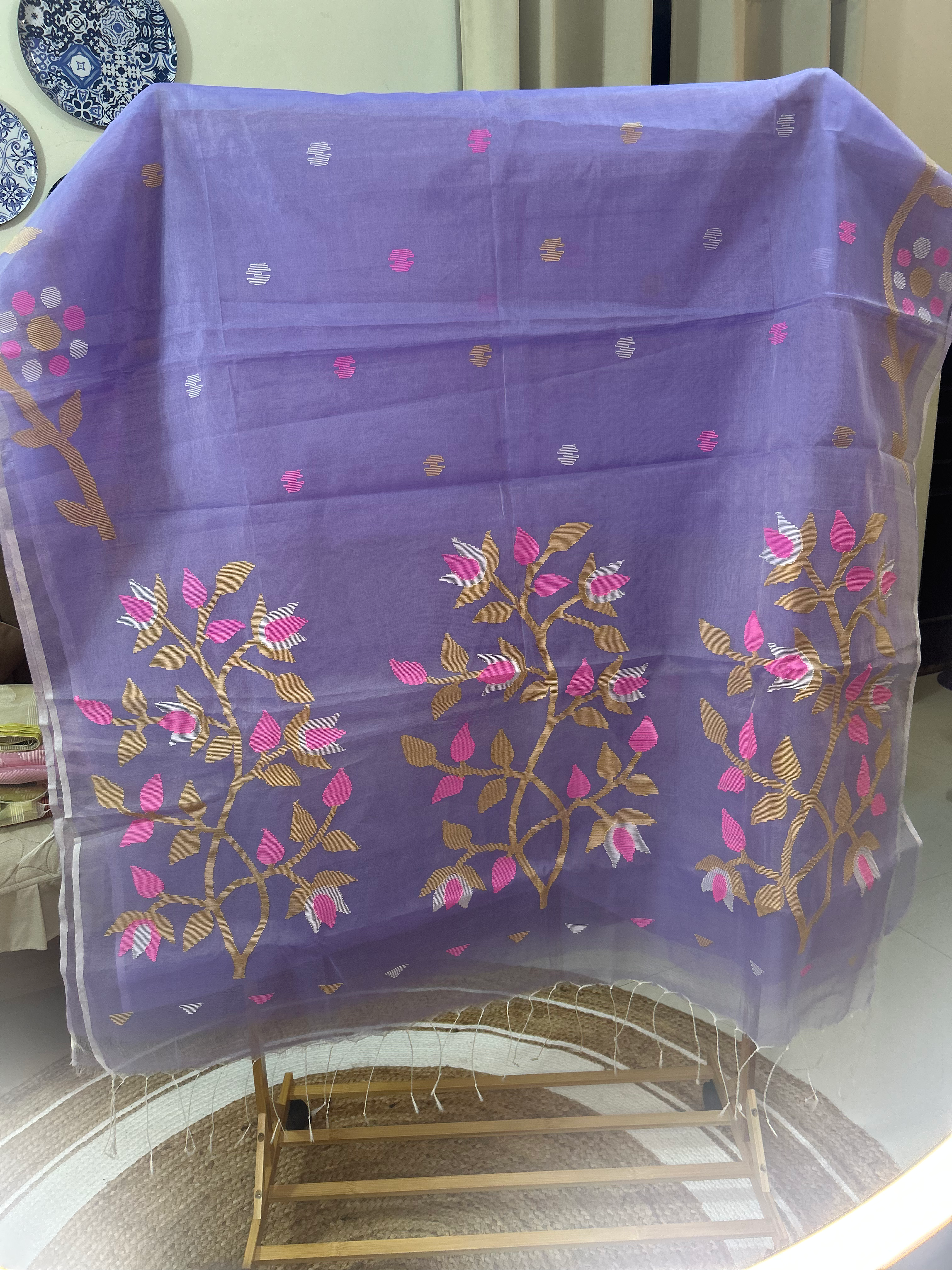 Lavender Pure Muslin Handwoven Jamdani Saree