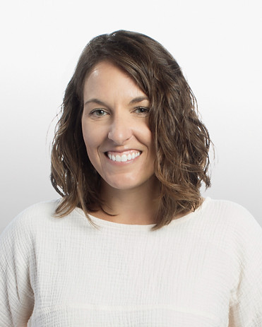 Alyssa_Vescio_Headshot2_edited.jpg