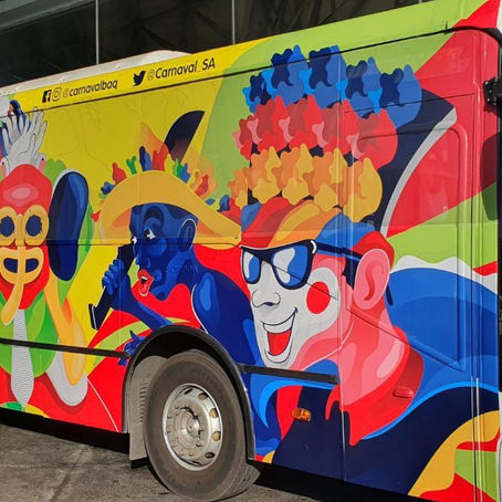 El bus carnavalero de los barranquilleros