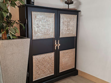 Meuble à étagères