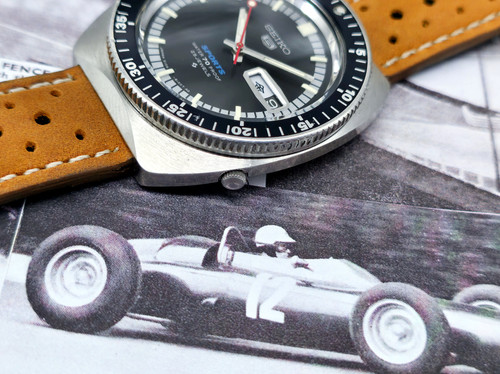 1969 Seiko 6106-8120 Automatic Sport Diver | DC Vintage Watches