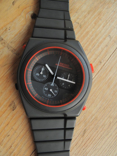 時計 SEIKO GIUGIARO DESIGN SPEEDMASTER Surveying the 2018 Seiko x Giugiaro 