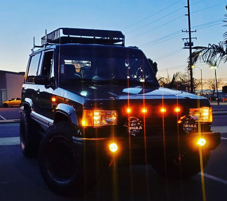 Thumbnail: 1988 Isuzu Trooper II "One Place a Jeep Climbs Faster than an Isuzu" SUV Advert