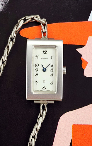 1986 Seiko 1E20-3B90 Womens Dress Watch, w/Original Instructions