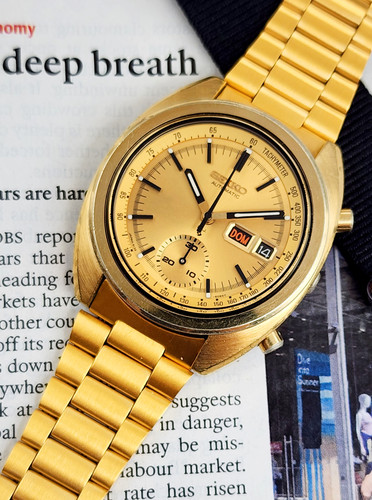 Gold 1974 Seiko 6139-6012 Automatic Chronograph | DC Vintage Watches