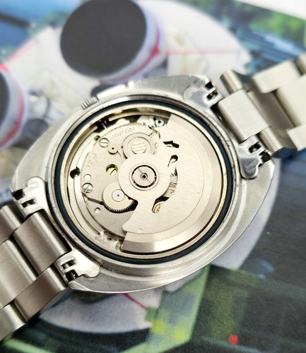 1971 Seiko 7005-8032 White Arabic Automatic Sport Diver | DC
