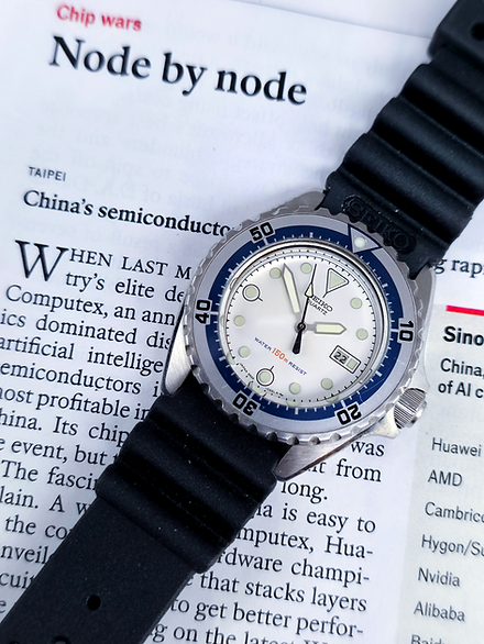 SEIKO ダイバーズウォッチ 2625-0170 1984 Seiko 2625-0170 Womens Dive Watch | DC Vintage Watches